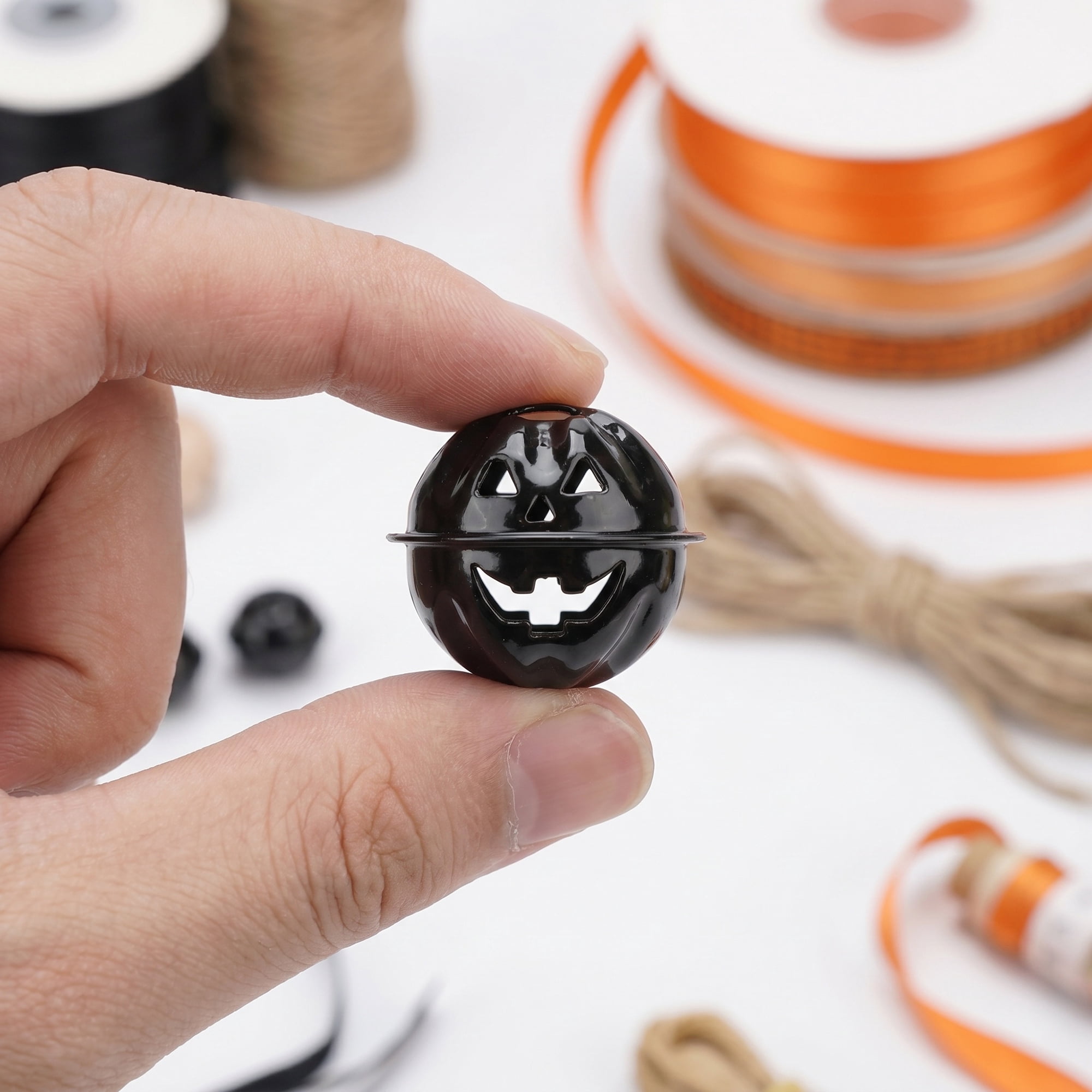 Unique Bargains 10Pcs Pumpkin Halloween Craft Round Bells Black 1.2" x 1.2" x 1.2"