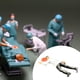 thumbnail image 5 of Figuras a escala 1/64 Figuras de Tiny People Mini Figuras de colección pintadas Figura de diorama Masculino, 5 of 7