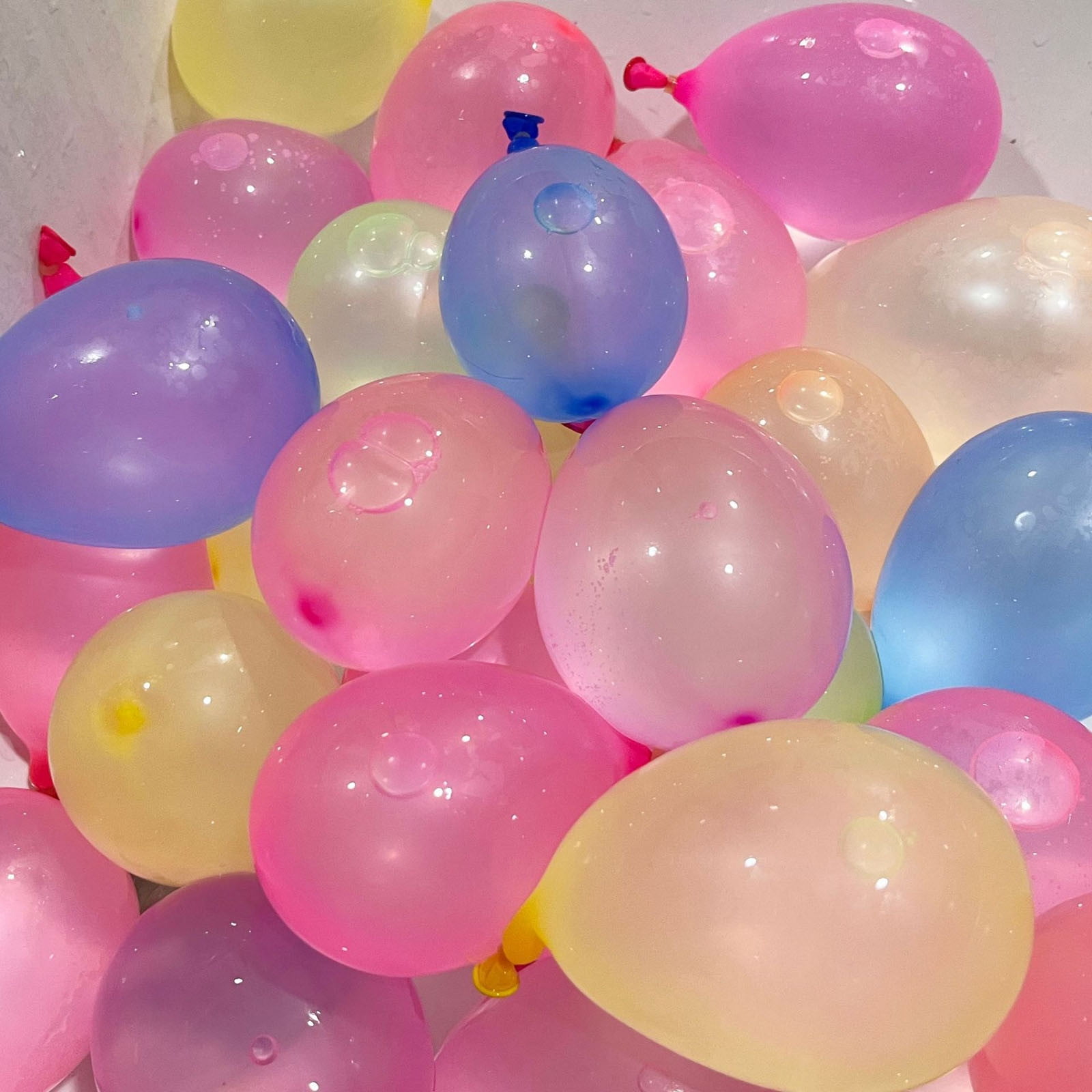 1000PCS Water Balloons – Quick Filling, Self Sealing – Instant Outdoor Summer Fun – Water Competition Pool Party