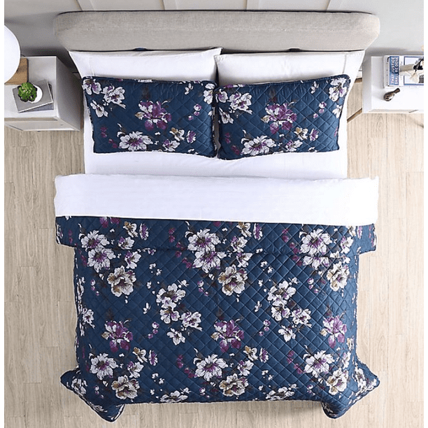 Gloria Vanderbilt Giselle 3Piece Queen Quilt Set in Teal