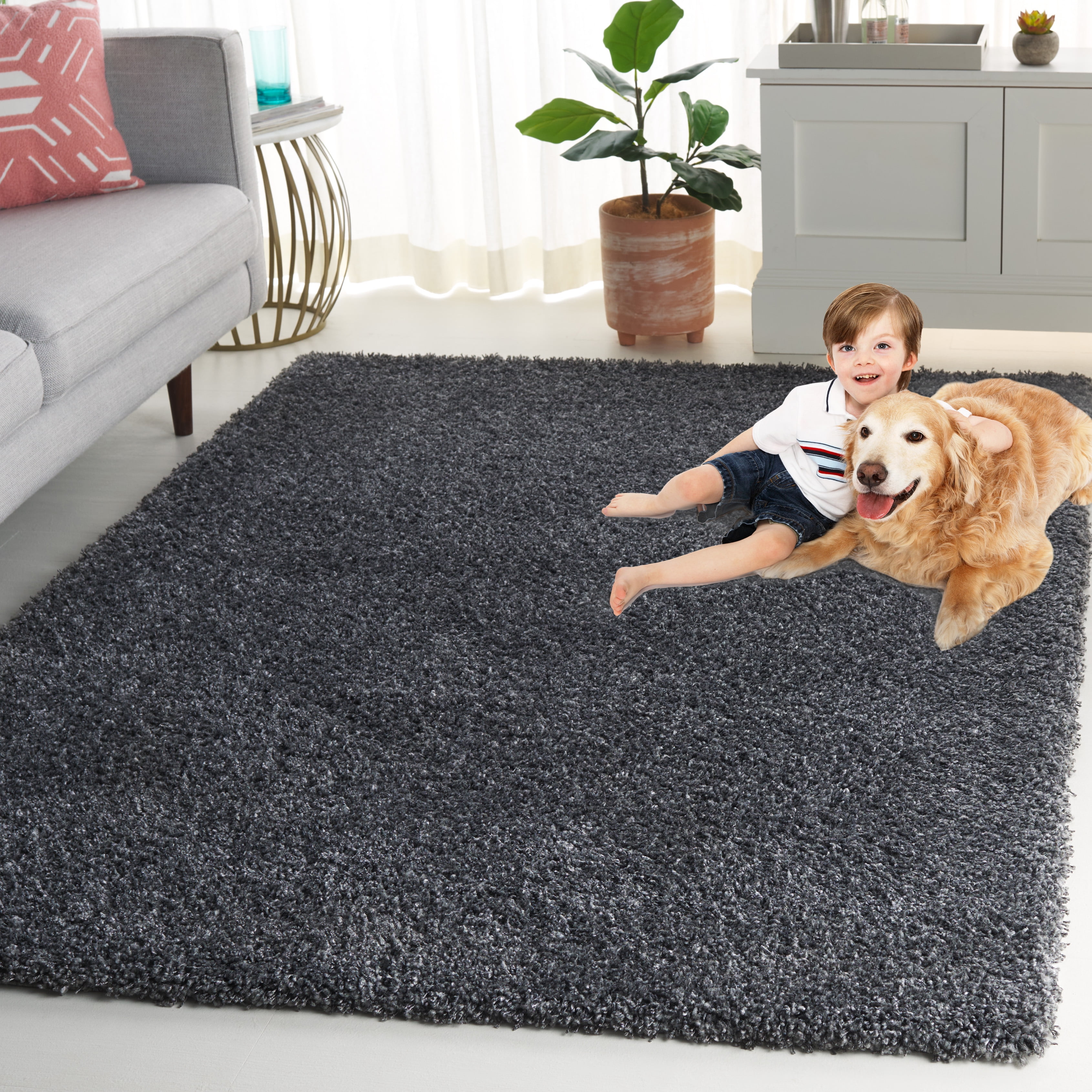 Safavieh California Plush Solid Shag Area Rug, Dark Gray, 6' x 8'
