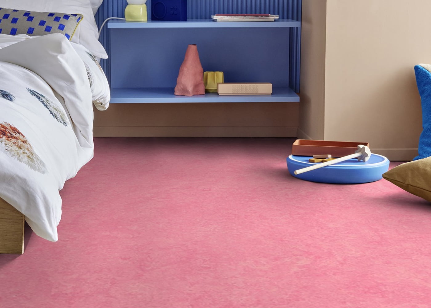 Forbo Flooring Marmoleum Cinch Loc Seal Laminate Square in Honeysuckle 11.81inx11.81in. 6.78SF
