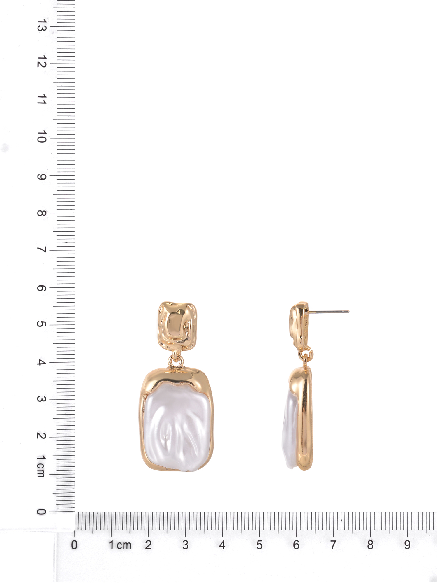 Time and Tru Goldtone Acrylic Inset Square Drop Earring