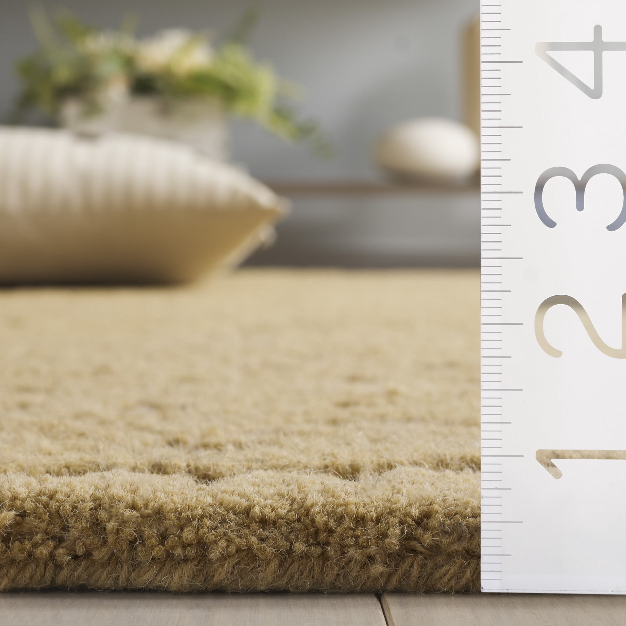 SAFAVIEH Cambridge Avalon Geometric Wool Runner Rug, Light Gold/Dark Gold, 2'6" x 16'