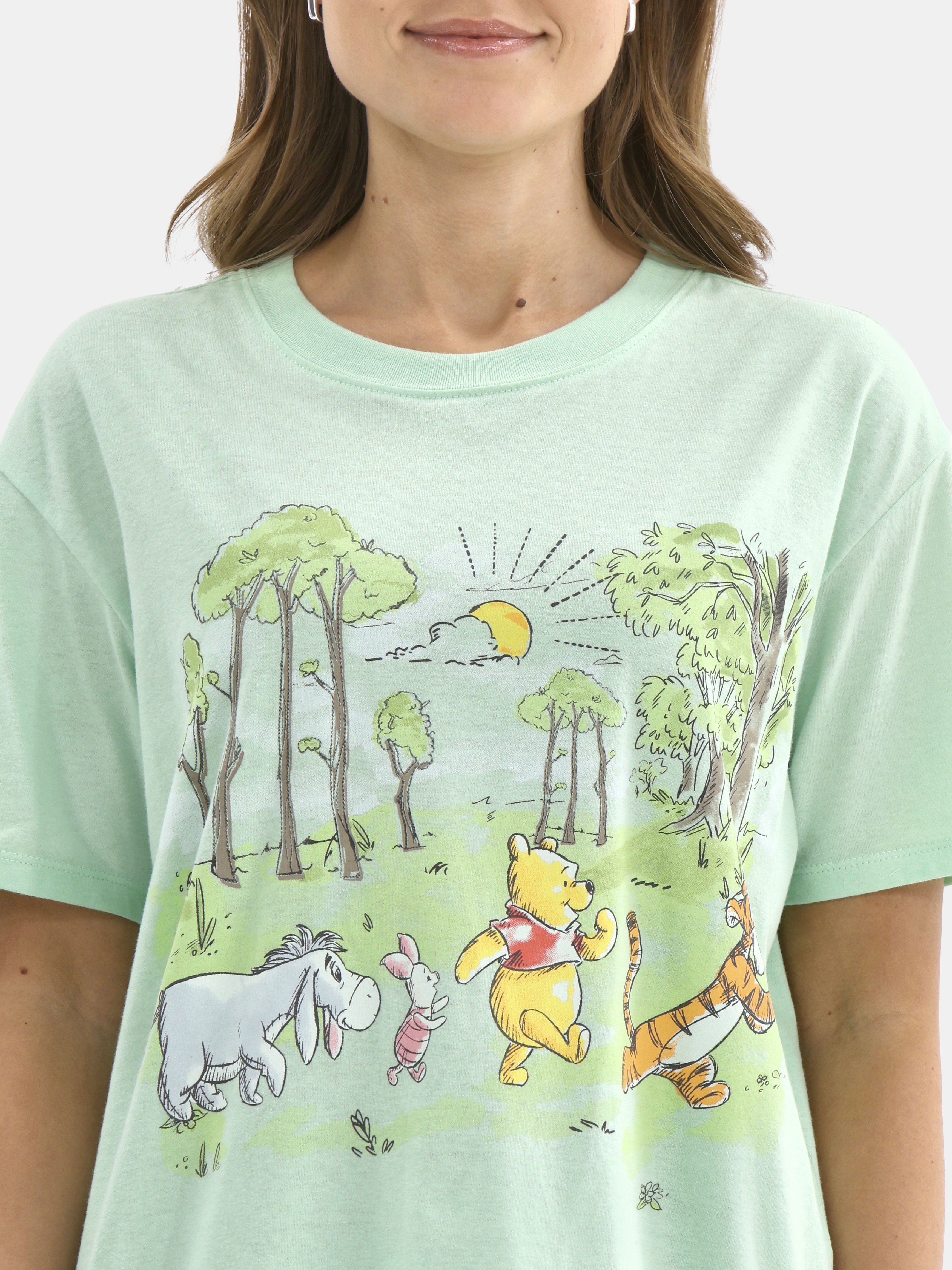 Disney Women’s Winnie the Pooh Graphic T-Shirt with Short Sleeves, Sizes XXS-2XL