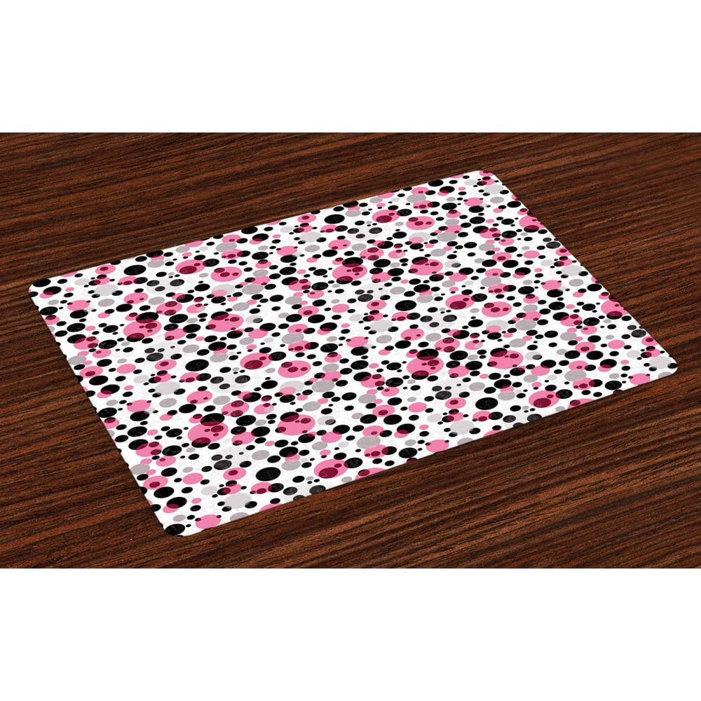 Retro Placemats Set of 4 Pattern with Different Colored Big and Small
