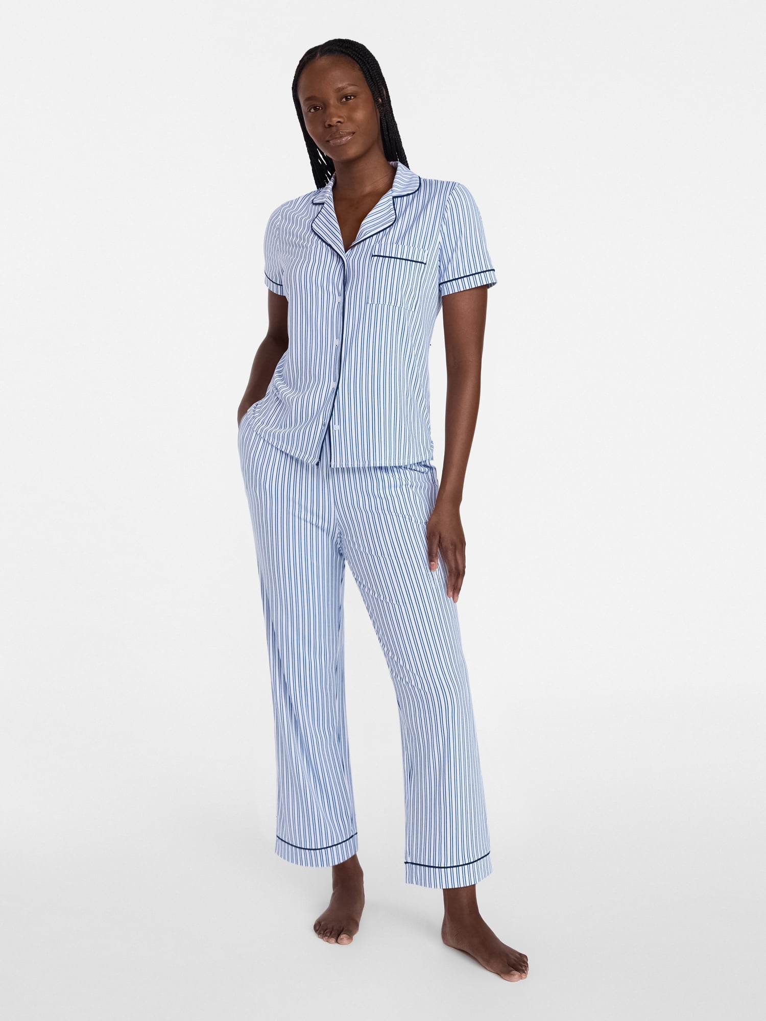 Joyspun Women's Dreamy Soft Collection Notch Collar Top and Capri Pants Pajama Set, 2-Piece, Sizes XS-3X