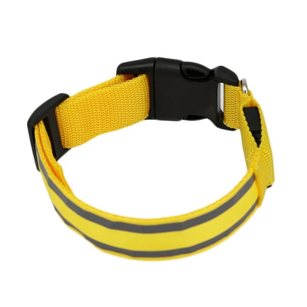 Collar para perros amarillo con luz, recargable por USB, 7 colores, resistente al agua, collar de seguridad con luz y correa ajustable para perros pequeños/medianos/grandes - S