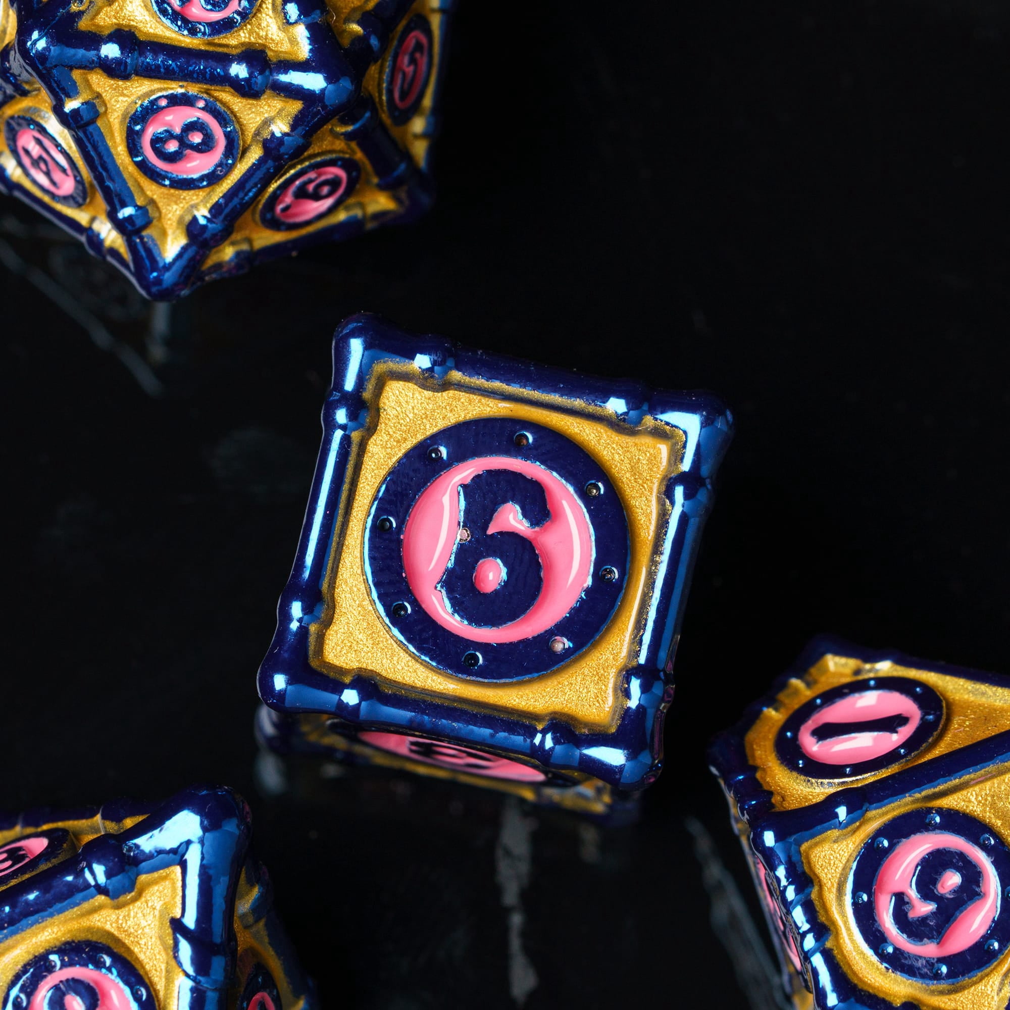 Cusdie 7 Pcs DND Metal Dice, Steampunk Style Polyhedral Dice Set, Metal Dice Set for Role Playing Game D&D Dice MTG Pathfinder