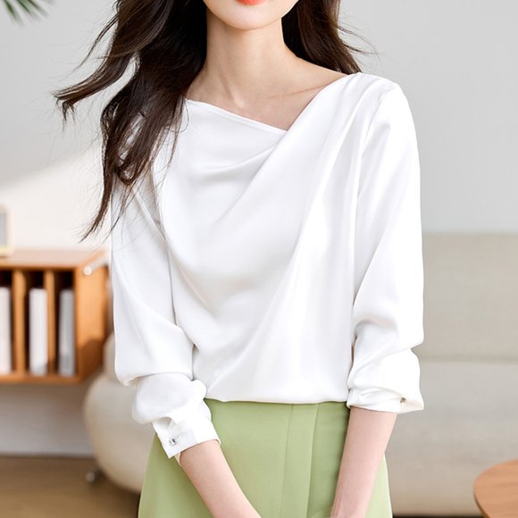 Soki Chemises Satinées pour Femmes en Soie Unies Blouses Décontractées Amples Vêtements pour Dames Manches Longues Hauts Blancs