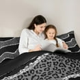 thumbnail image 5 of jejeloiu Cheetah Print Full Size Comforter Sets,Leopard Pattern Bedding Comforter Set,White Chic Bling Print Bedding Sets For Teens Kids,Breathable Home Decor Reversible,3 Pieces, 5 of 8