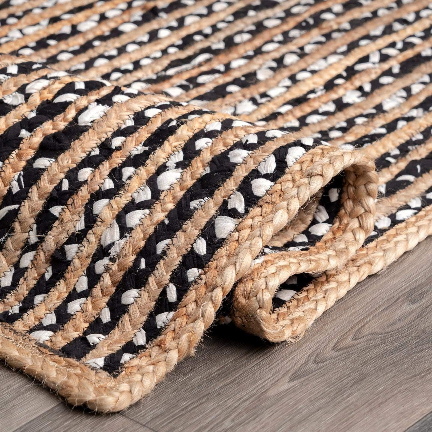 Luxury Handwoven Jute with Cotton Rug – Ultra-Soft and Durable – Perfect Accent for Bedroom, Living Room, or Entryway Size - 4 x 6 Feet (120 cm x 180 cm)