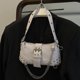 thumbnail image 4 of Bolso de axila de moda para mujer bolso Punk de estilo fresco remache Y2K para viajes vacaciones diario, 4 of 9
