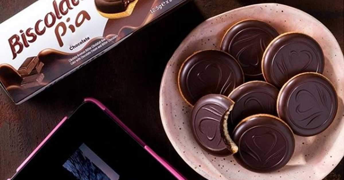 Biscolata Pia Cookies with Chocolate – 4 Pack Dark Chocolate Soft Baked Cookies Snacks