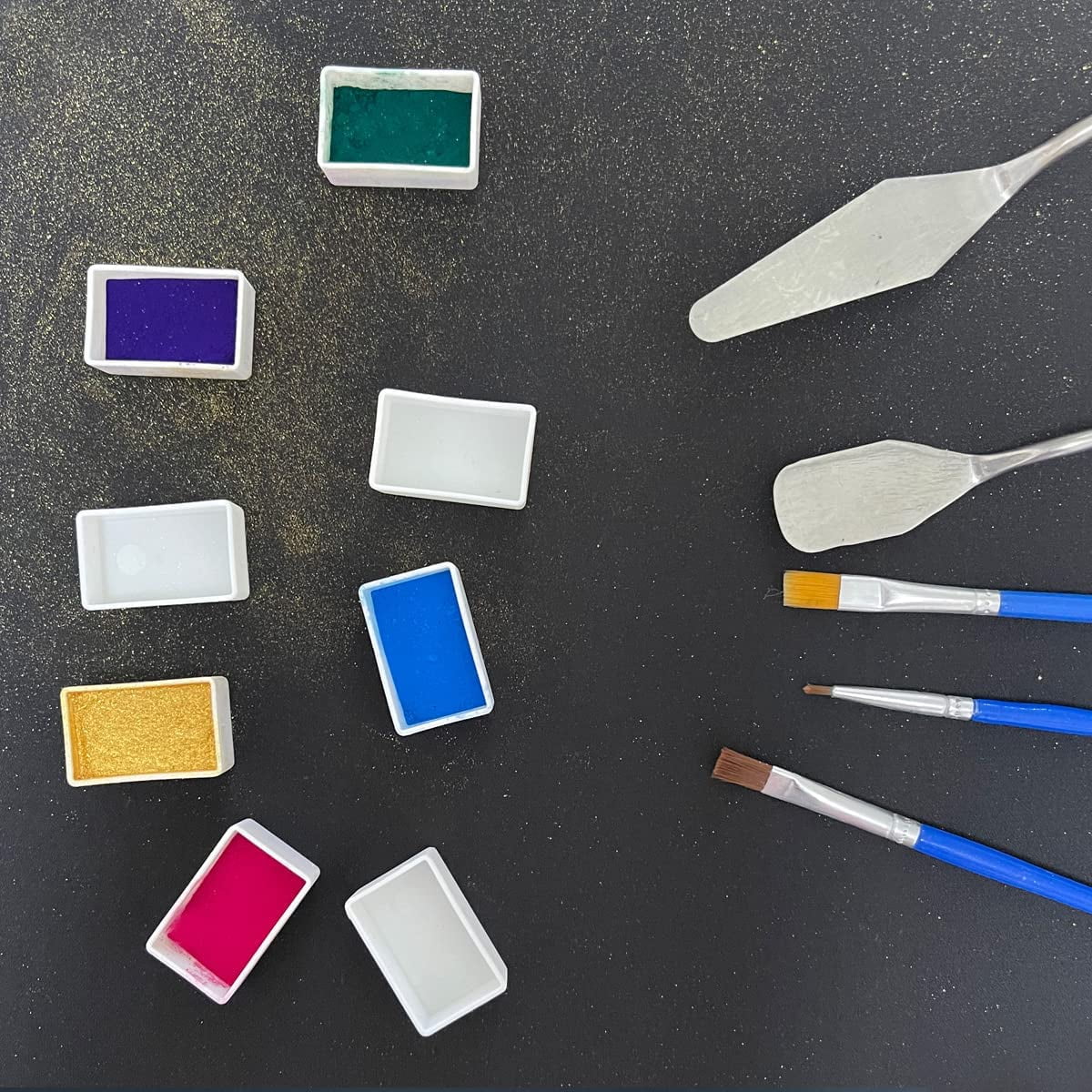 JJEAN-Empty Watercolor Pans \u2013 20 Full Pans (3ml) & 20 Half Pans (2ml), Refillable Plastic Watercolor Paint Pans for DIY Paints, Solid Watercolors, Fits Metal Watercolor Tins & Travel Palettes