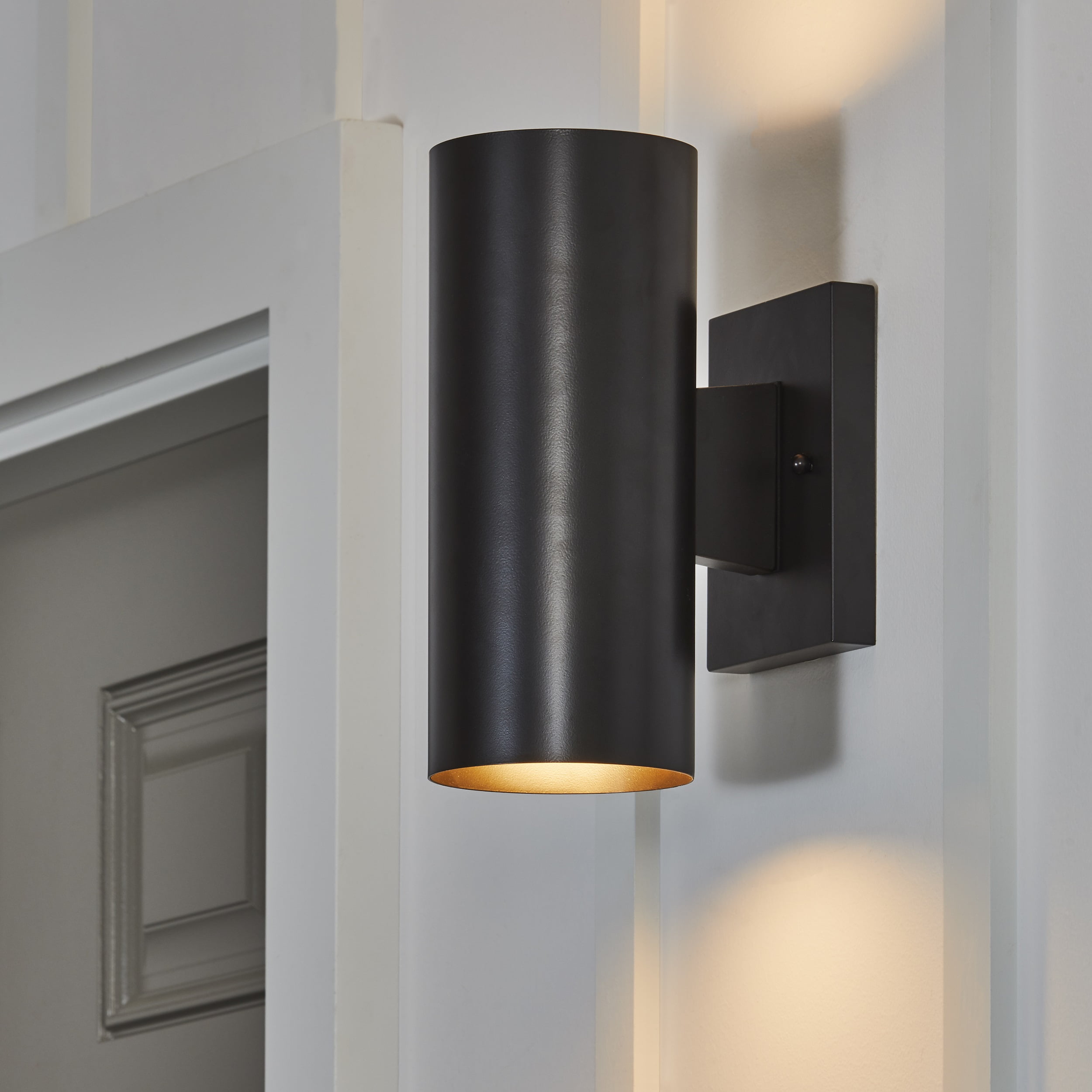 Better Homes & Gardens Wall Light in/Outdoors Stylish Cylinder Sconce, E26 Base, Lighting Fixture