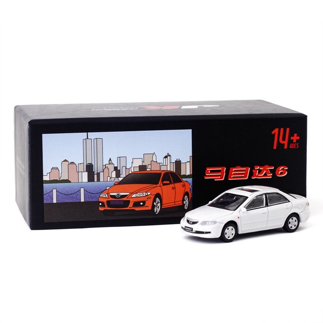 1/64 Mazda 6 2008 Alloy Car Model Diecast Simulation Metal Classic Sports Car Model Miniature Scale Collection Childern Toy Gift White
