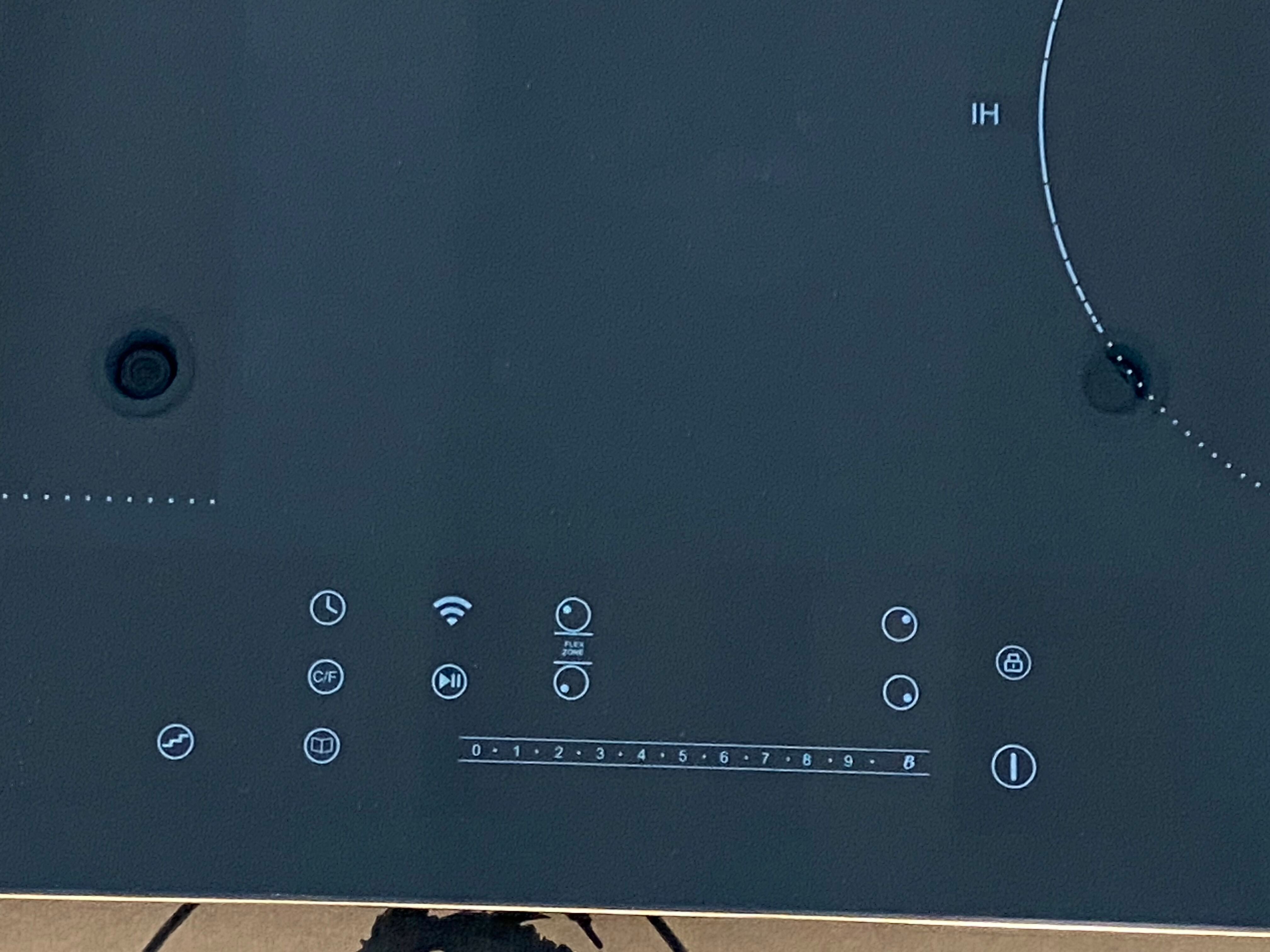 30 Inch Induction Cooktop, 4 Burners with 2500W Booster, Touch Slider Control, 99-Min Timer, WiFi Connectivity, Auto Shut-Off, Built-in Electric Hob, Black Ceramic Glass, 220-240V Hardwired