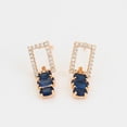 thumbnail image 3 of Aretes Colgantes Fiesta Dama Swarovski y Zafiro Oro 14K Lam dorado Unitalla, 3 of 7