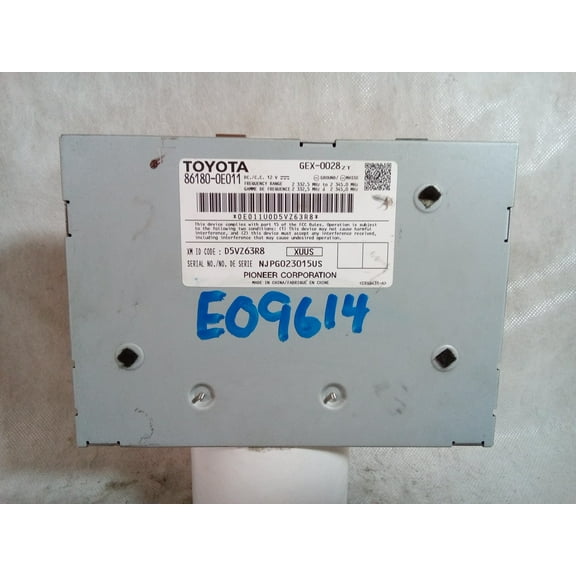 Pre-Owned 2015 Toyota Sienna Pioneer Satellite Receiver 861800E011 OEM LKQ (Good)