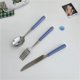 thumbnail image 5 of Cuchillo y tenedor de acero inoxidable, cuchara a cuadros rojo y azul, 5 of 5