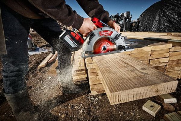 Milwaukee 48-11-1812 - M18 Redlithium High Output 12.0Ah Li-Ion Battery