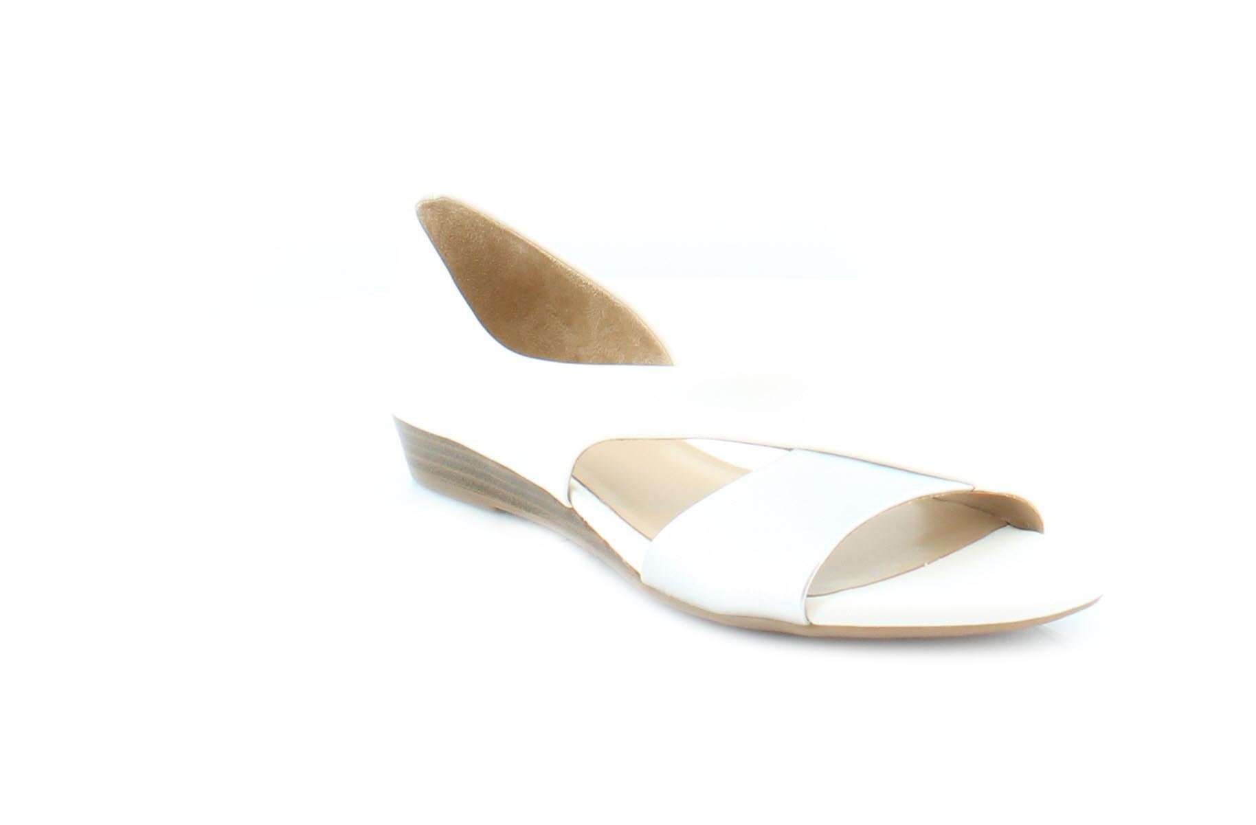 naturalizer flip flop sandals