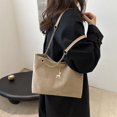 thumbnail image 2 of Bolso de hombro con cadena de estilo retro para mujer, nueva colección de invierno 2025, moderno bolso tipo bandolera y tote para mujer., 2 of 10
