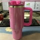 thumbnail image 4 of Stanley Quencher H2.0 Vaso de agua Flowstate aislado al vacío, el vaso mantiene el frío y el hielo durante horas para agua, té helado o café 40oz, 4 of 7
