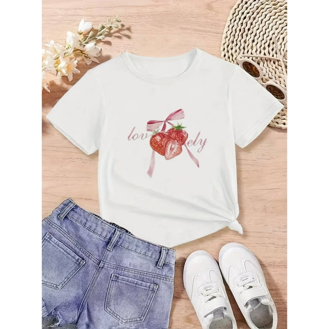 Girls' Casual T-Shirt with "LOVELY" And a Fun Bow Strawberry Pattern Print, Featuring a Stylish And Comfortable Round Neck for Spring And Summer, Perfect As a Gift for Girls' Clothing.
