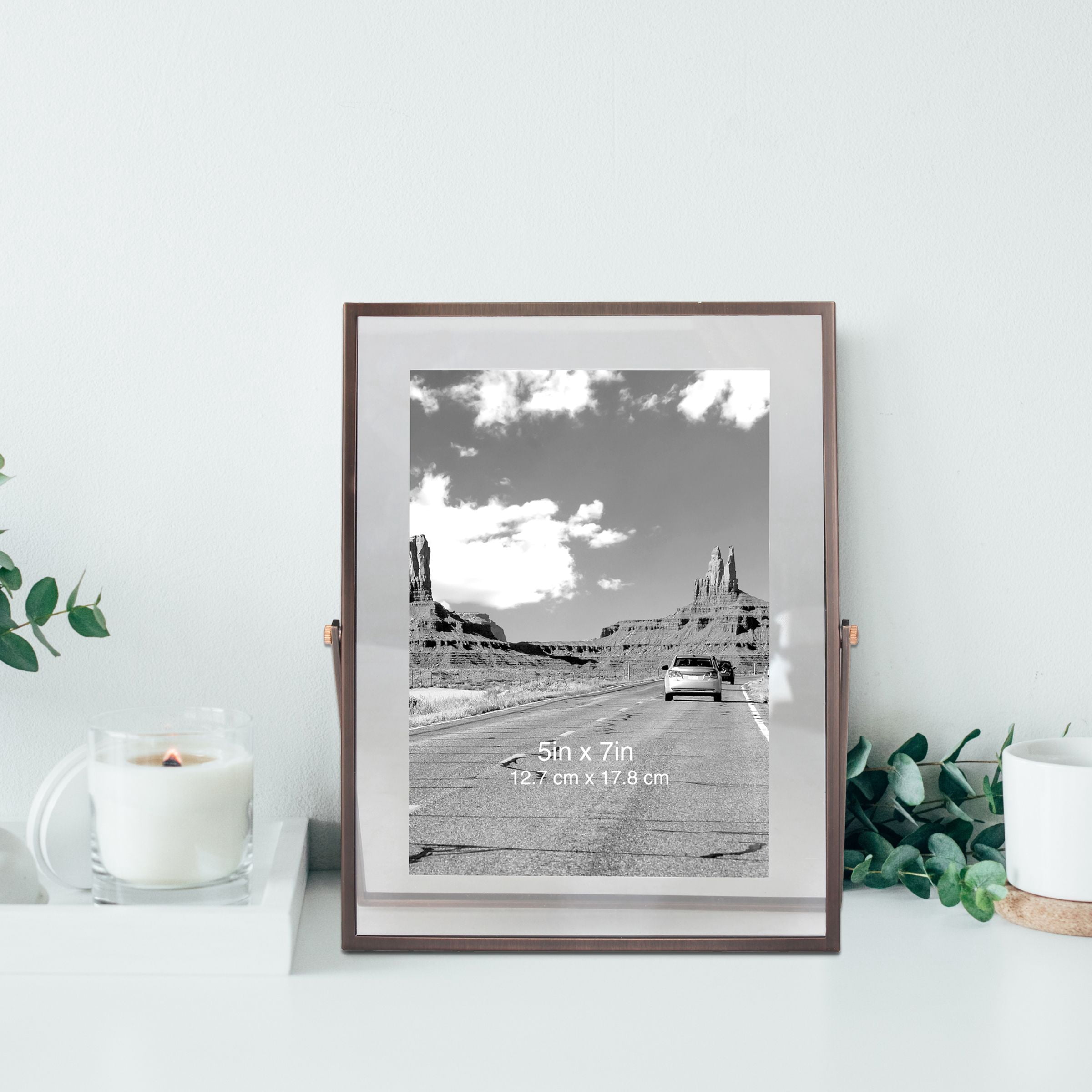 Better Homes & Gardens 5 x 7 Metal Tabletop Floating Picture Frame, Copper