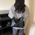 thumbnail image 4 of Bolso Mano para Desplazamientos Bandolera Crescent Hobo PU Chicas Geniales (), 4 of 9