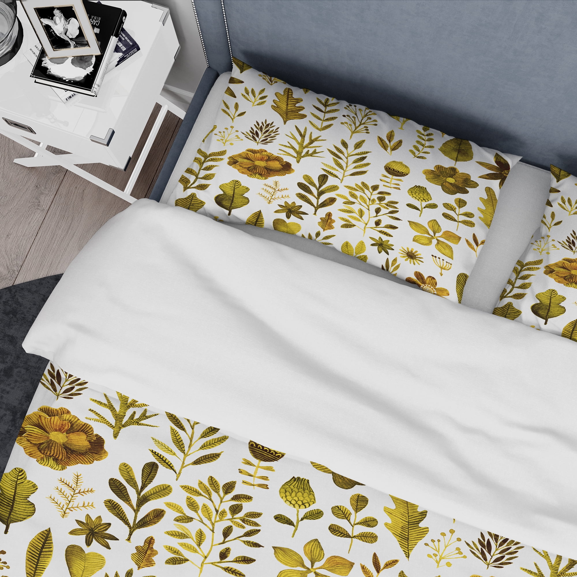 Designart 'Watercolor Texture with Flowers & Plants' Modern & Contemporary Duvet Cover Set