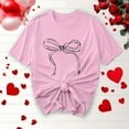 thumbnail image 1 of Jusqu'à 65 % de Réduction d'Été Iumwxz T-Shirts Basiques Plissés Décontractés pour Femmes Hauts d'Été Mignons pour Femmes Blouse à Imprimé Nœud Col Rond Manches Courtes Blouse pour Femmes Confortable pour l'École, 1 of 4