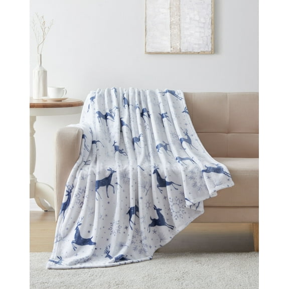 Kate Aurora Holiday Classics Christmas Snowflakes & Reindeer Oversized Ultra Plush Oversized Hypoallergenic Accent Throw Blanket - 50 In. W X 70 In. L
