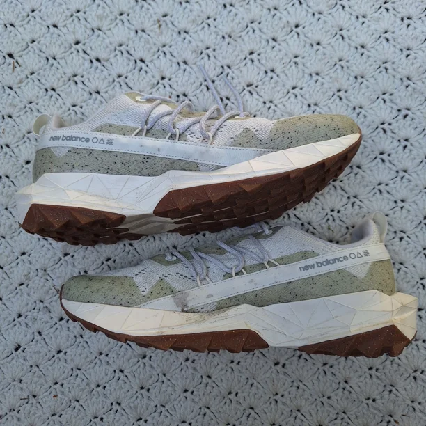 New Balance Mens Tektrel Atheltic Sea Salt Cork Trail Running Shoes - 11