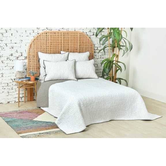 Polly King Quilt
