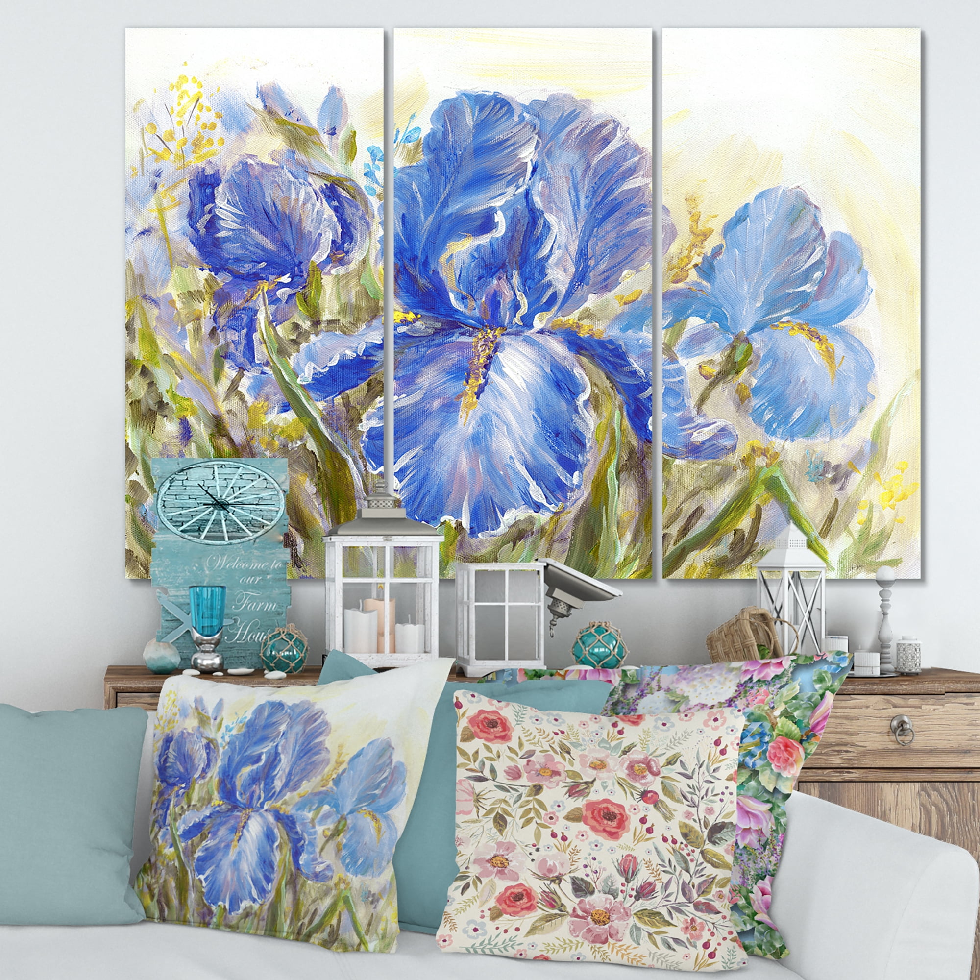 Designart ' Blue Irises Blossoming Flowers ' Traditional Canvas Wall Art Print
