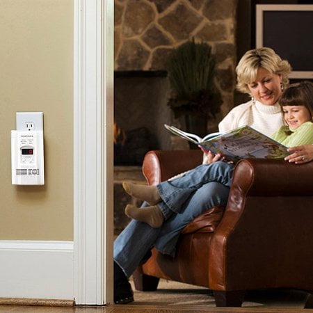 Kidde 900-0113-02, Nighthawk White, Digital Display AC Plug-in, Electrochemical Carbon Monoxide Alarm