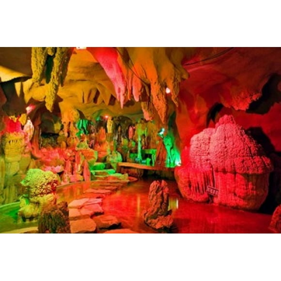 Cave stalagmites, stalactites, Mutianyu, China, Poster Print by Janis Miglavs (35 x 23)