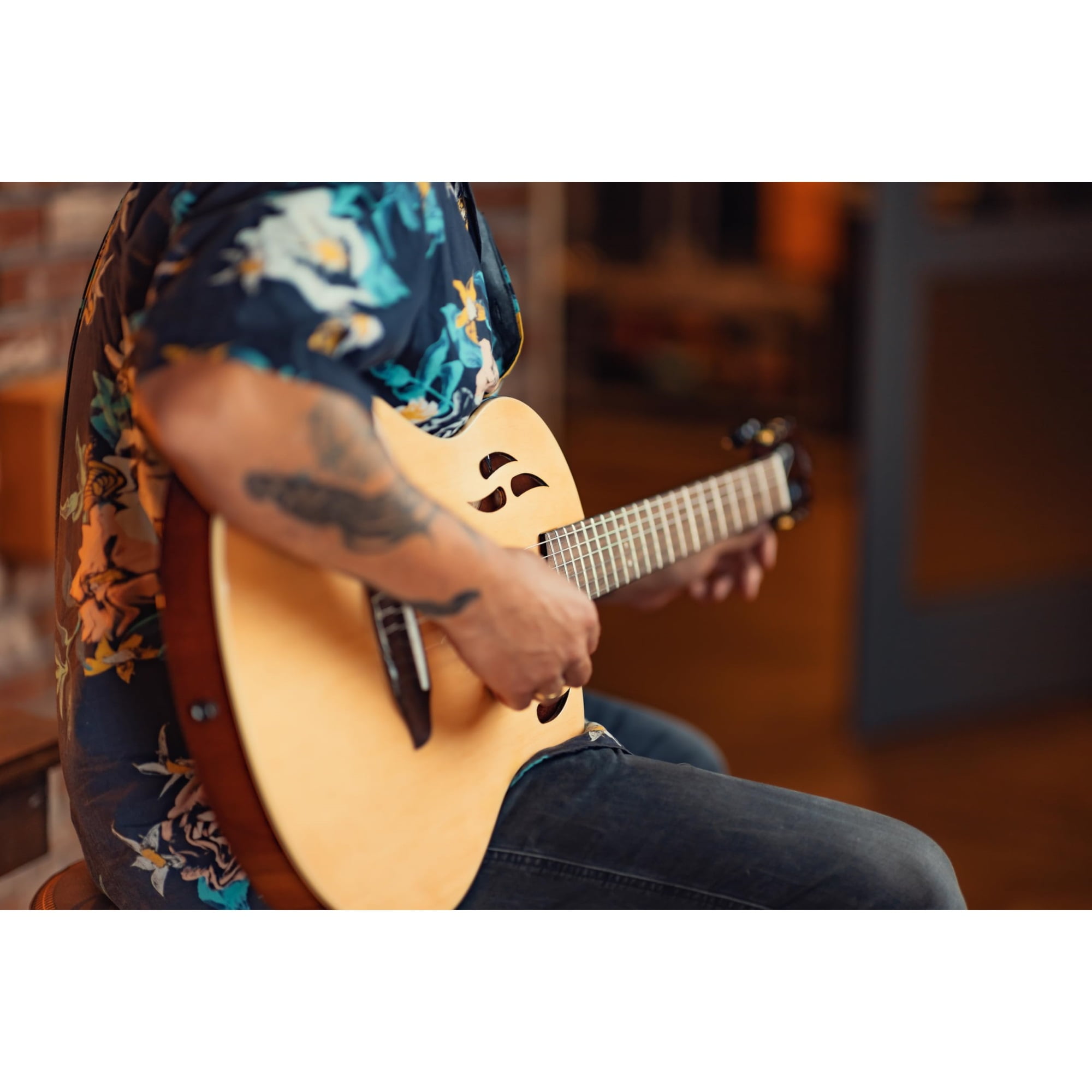 Ortega RTPSTD Nylon-String Acoustic-Electric Guitar Natural