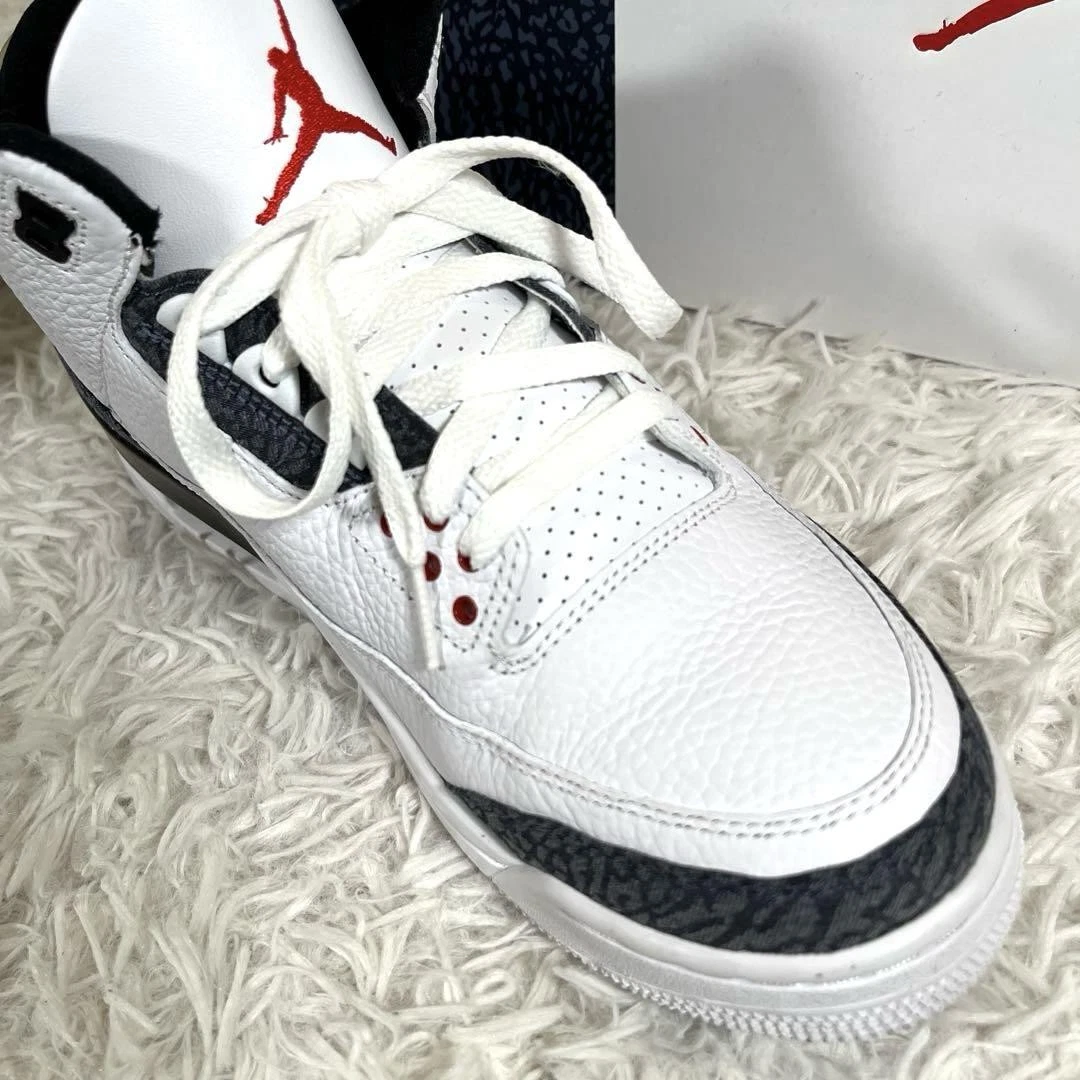 Men 9.5US Air Jordan 3 Retro Se-T White/Gray/Red - Walmart.ca