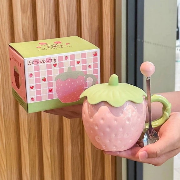 Cute Strawberry Mug with Lid and Spoon Ceramic Pink Coffee Maker Tea Cup for Women Kawaii Kitchen Gifts