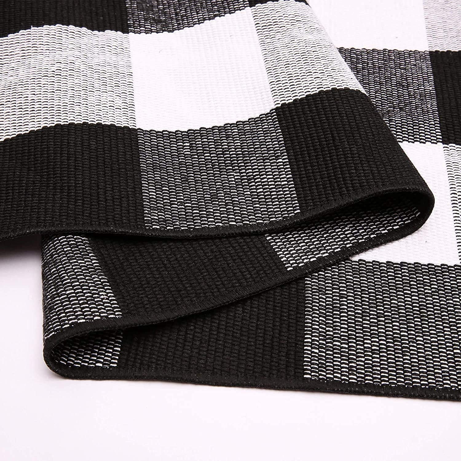 Sanmadrola 2'x6' Buffalo Plaid Runner Rug Red and Black 2'x6', Buffalo Check Rug Runner Hallway Entry Carpet, Cotton Hand-Woven Washable Outdoor Rug Runner Entryway/Front Porch/Bedroom
