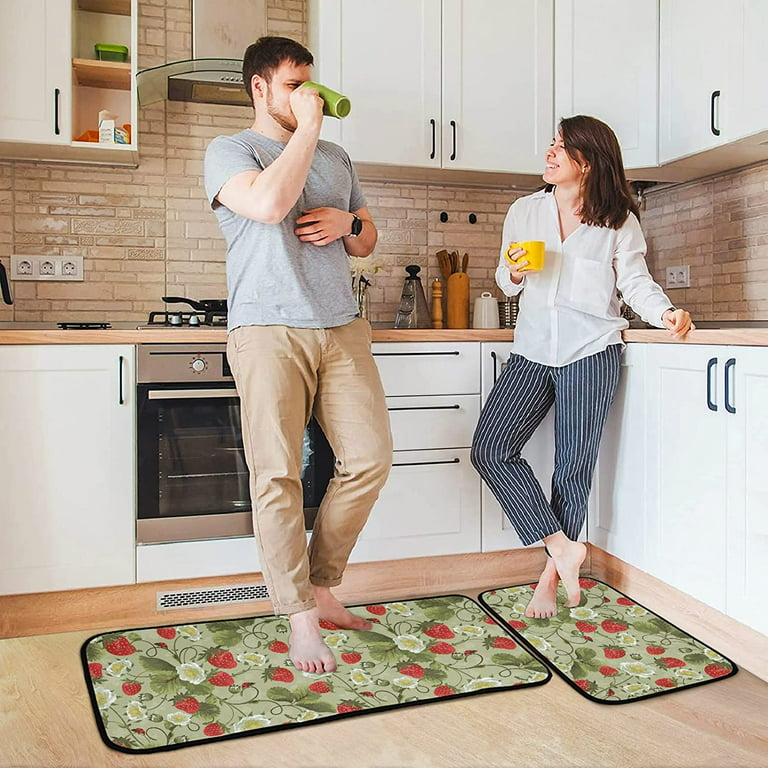 Red Strawberry Kitchen Mats Anti Fatigue 2 Pieces, Ultra Absorbent  Strawberries and Ladybirds Kitchen Rugs Set of 2 Washable, Large Cushioned  Non Slip Kitchen Mats for Standing, Green 