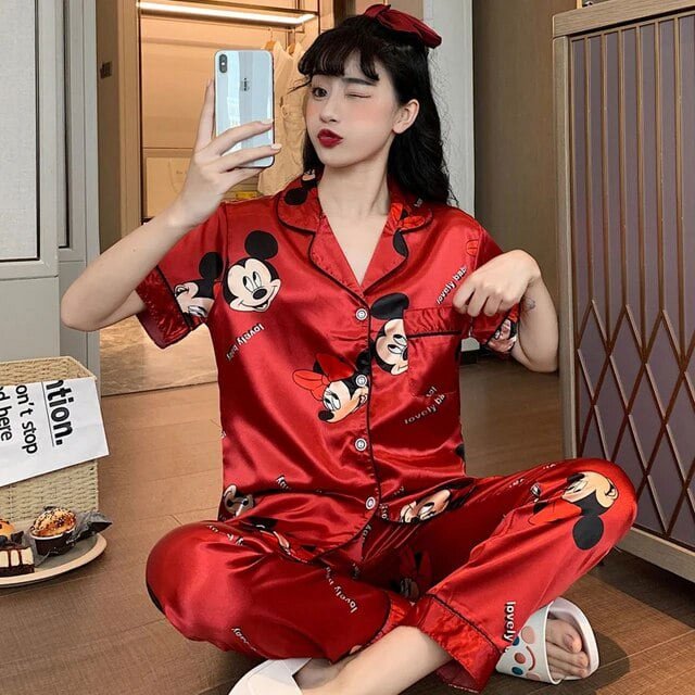 Disney-Pijama de seda para Mujer, traje de Casa de Mickey Mouse, conjunto de ropa de dormir de satén, 2023