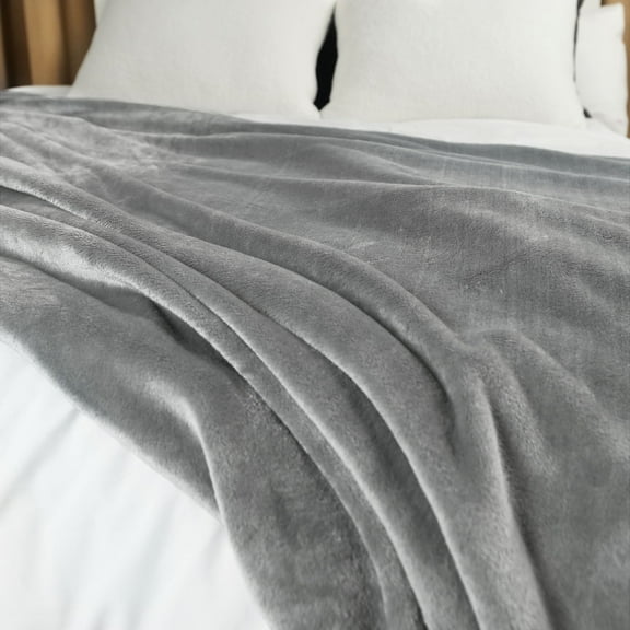 Blunique Fleece Blanket Solid Lightweight Flannel Fuzzy Cozy Soft, Queen 90x90 inches, Gray