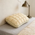 thumbnail image 4 of Linnome Oreiller Pain en Forme d'Ananas, Insert à Haute Résilience, Fibre Compressée Type Duvet, Oreiller de Qualité Hôtelière pour Dormir et Résider en Résidence 29,13 X 18,90 Po Jaune, 4 of 6