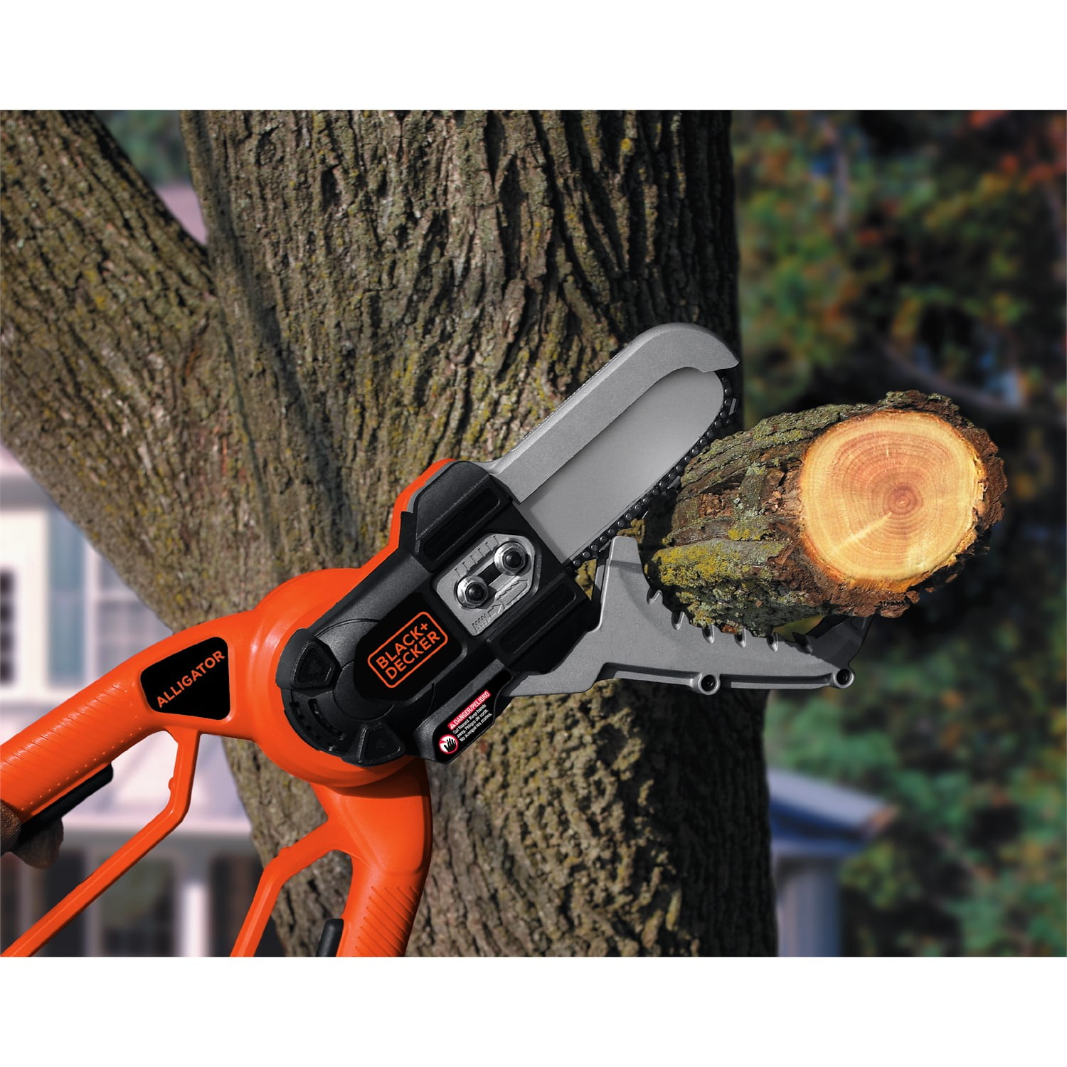 Black & Decker Alligator vs. 8 inch Tree Log 