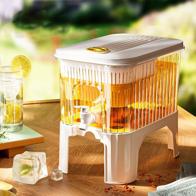 EARKITY Plastic Drink Dispenser, 5L Refrigerator Beverage Dispenser Cold Kettle with Removable Filter Plate & Spigot, Fruit Teapot Lemonade Drink Containers for Kitchen Home Party Bar Wedding